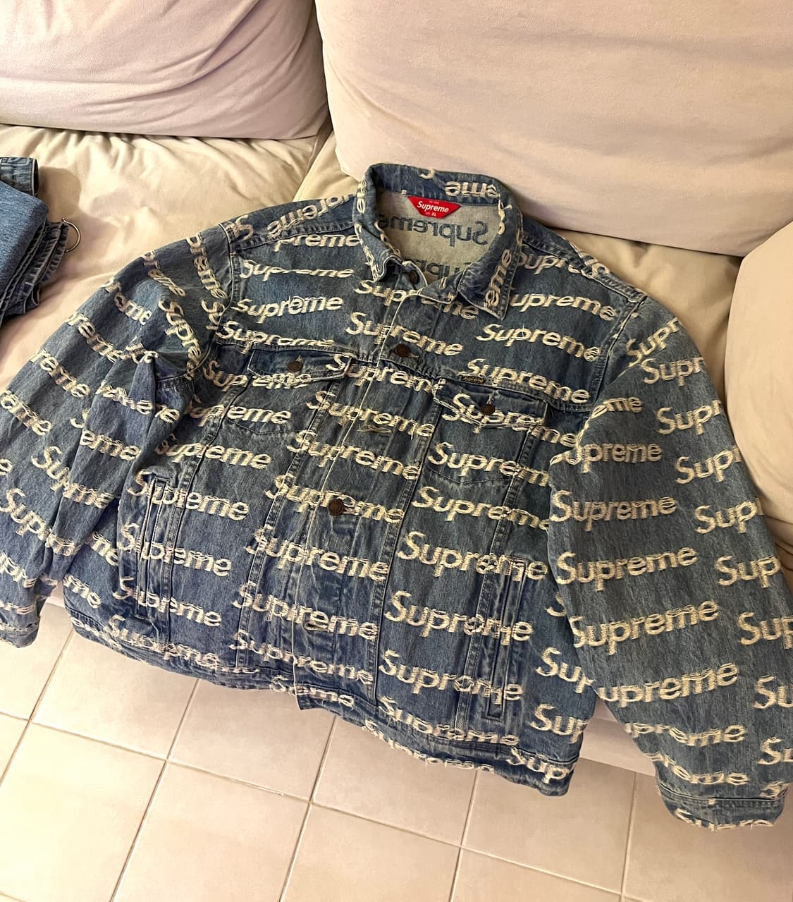 슈프림 프레이드 데님 자켓 상품이미지3