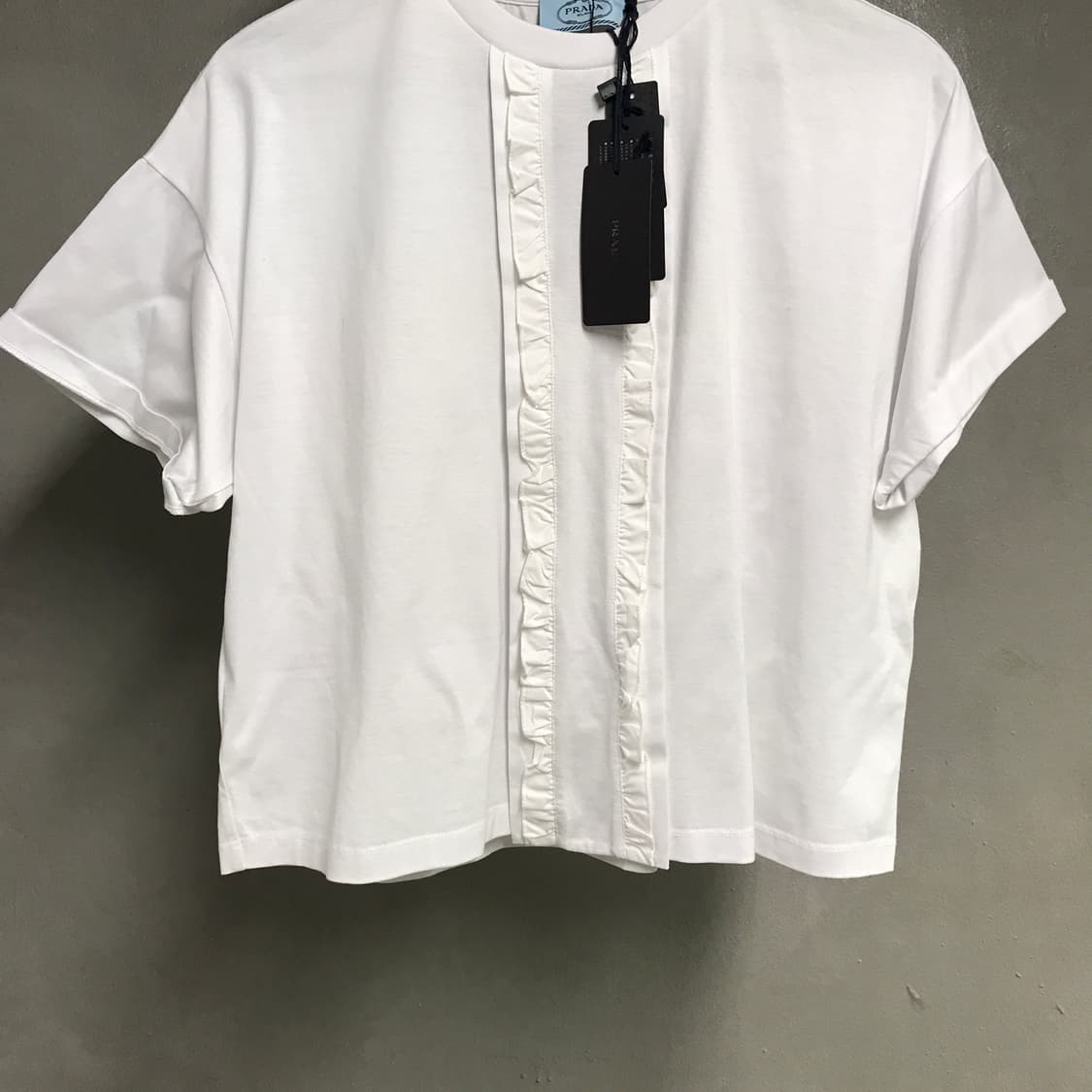 프라다 화이트 반팔 티셔츠 M(W) 상품이미지3