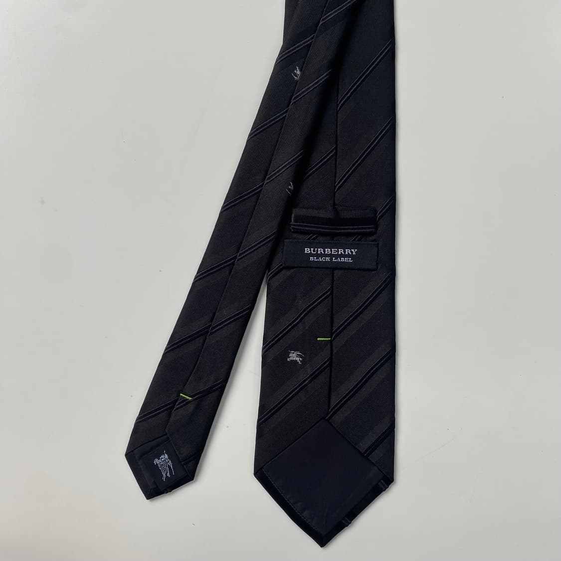 버버리 블랙라벨 명품 정품 블랙넥타이 (Burberry) 상품이미지3