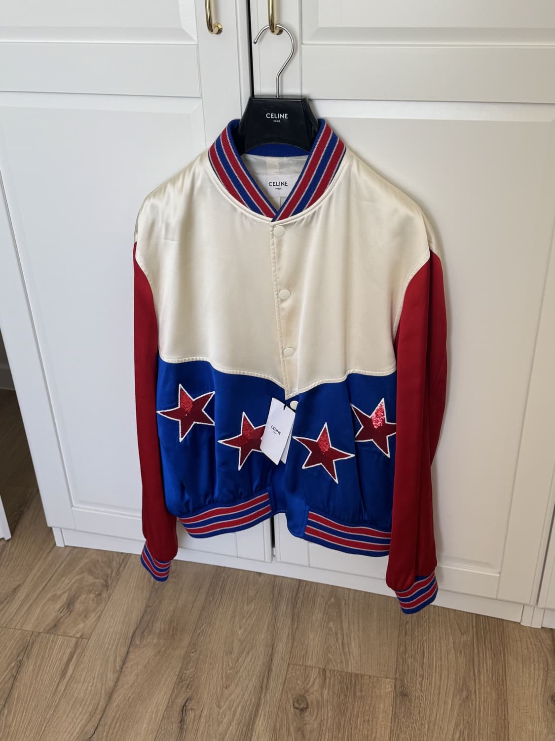 [BTS 뷔님 착용] 셀린느 23ss 아메리카나 새틴 봄버 자켓 상품이미지6