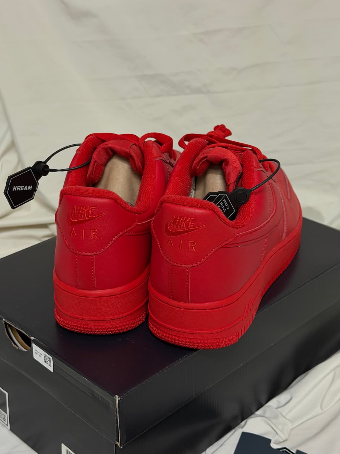 나이키 에어포스 1 '07 LV8 로우 트리플 레드 상품이미지5