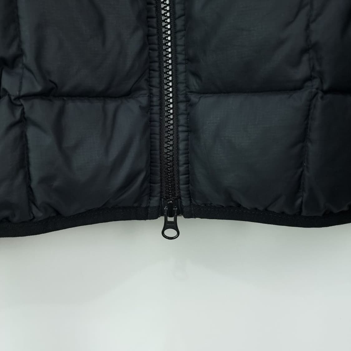 [나이키] 스우시 프린팅 덕다운 후드 경량 패딩 M19060 상품이미지7