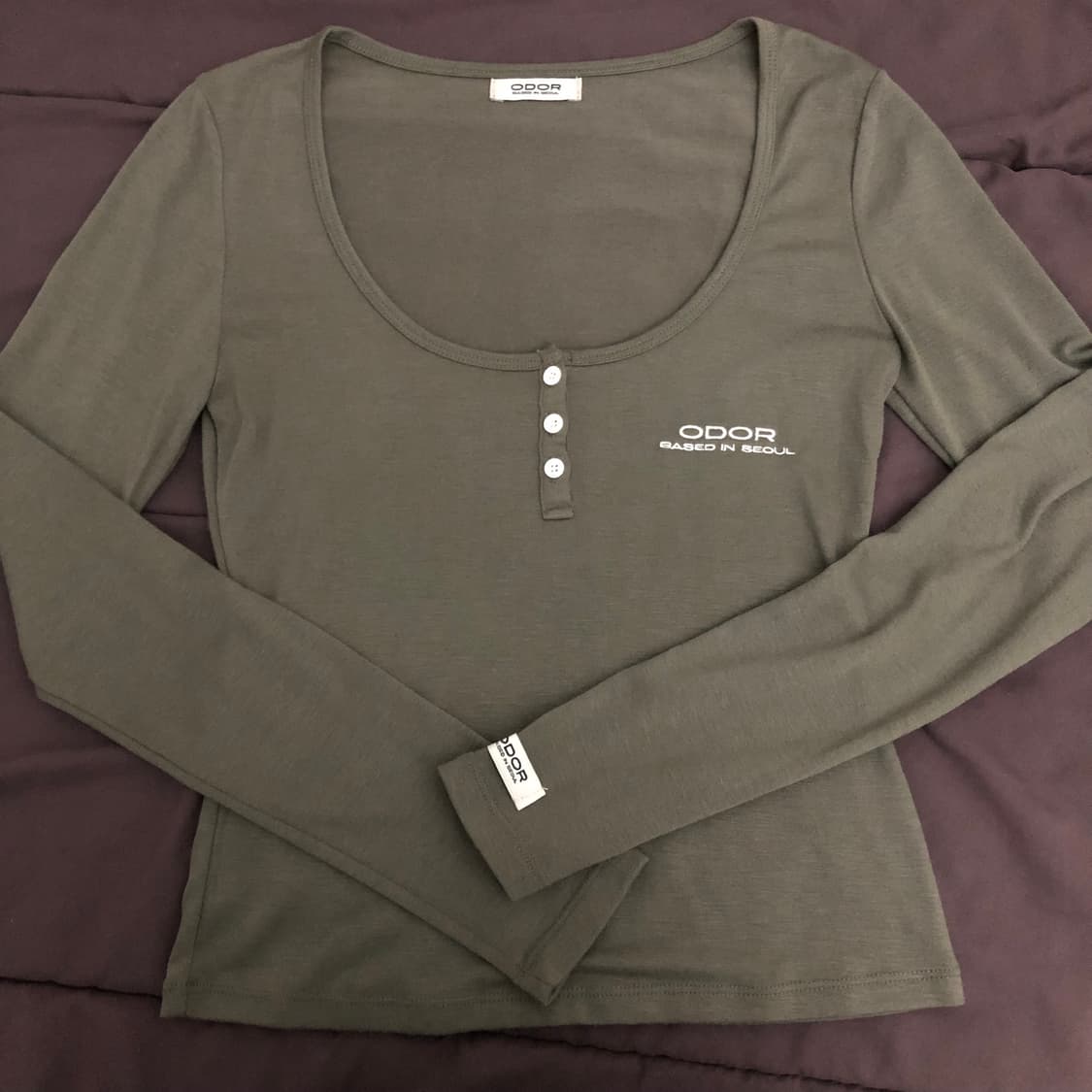 오도어 Basic button tee - 올리브 상품이미지2