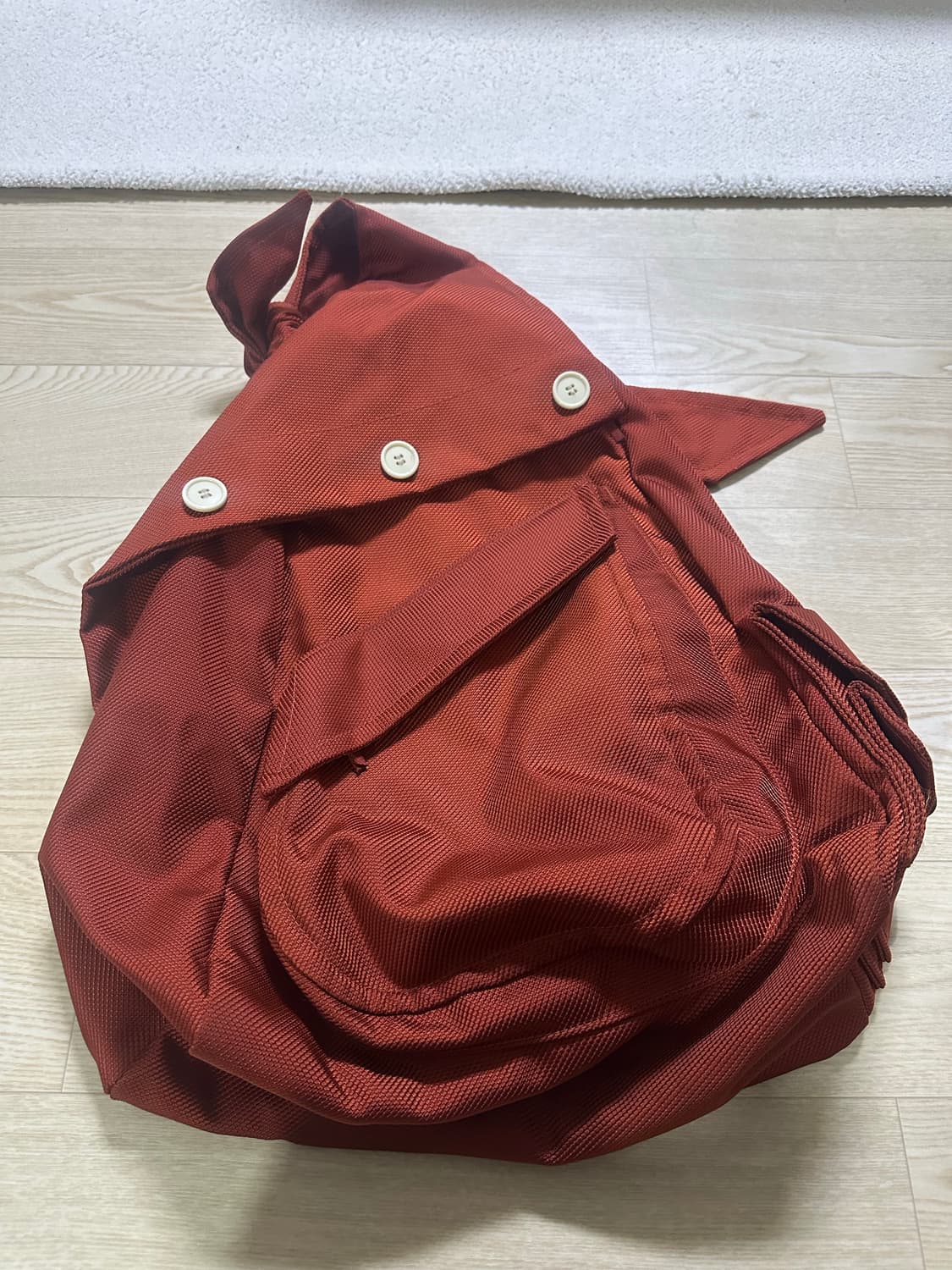 라프시몬스x이스트팩 슬링백 레드 상품이미지2