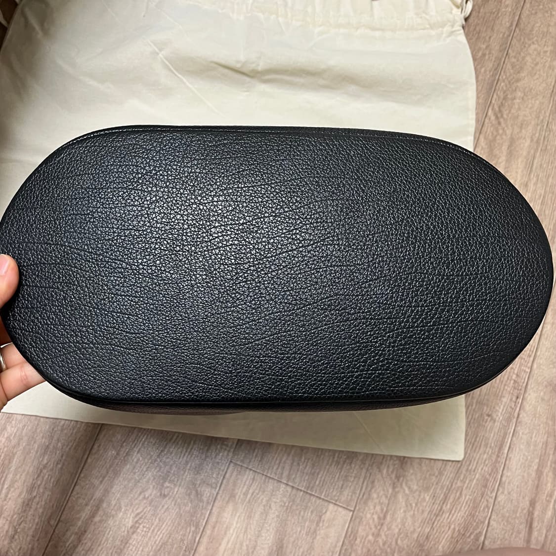 미닛뮤트 토보백 라지 블랙색상 + 이너백 포함 상품이미지3