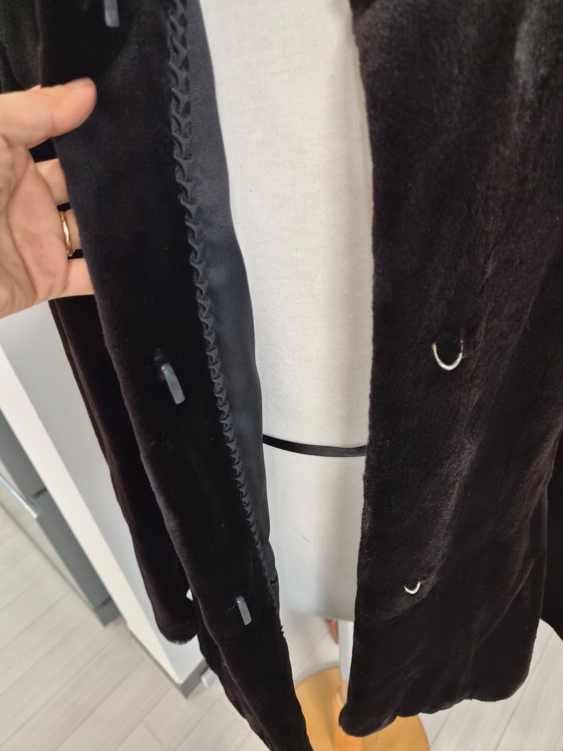 [제이앤지니] 고급스러운 블랙쉬어드 밍크 (Shared Mink  자켓 상품이미지2