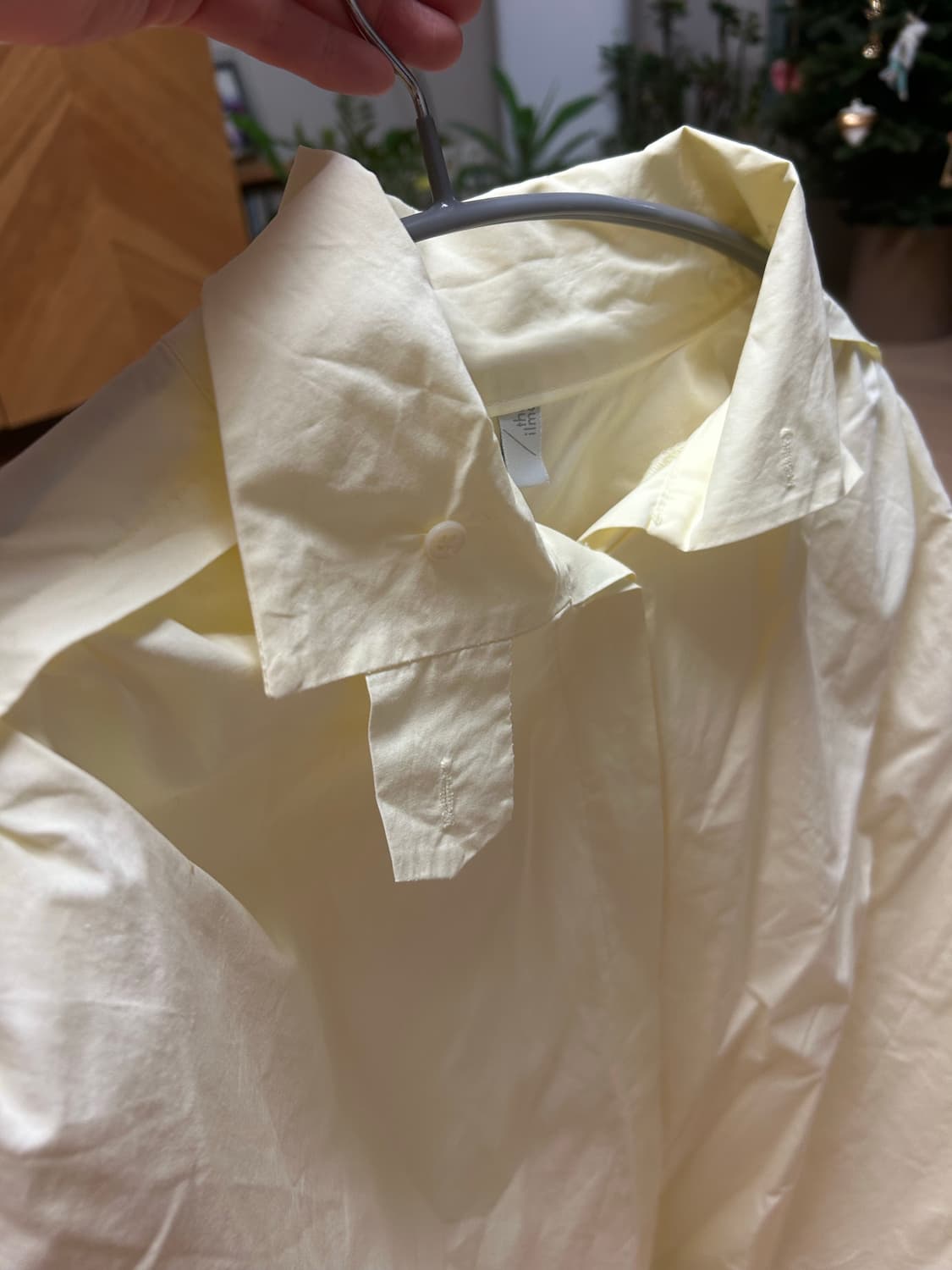 더일마 레몬색 볼륨 셔츠 상품이미지3