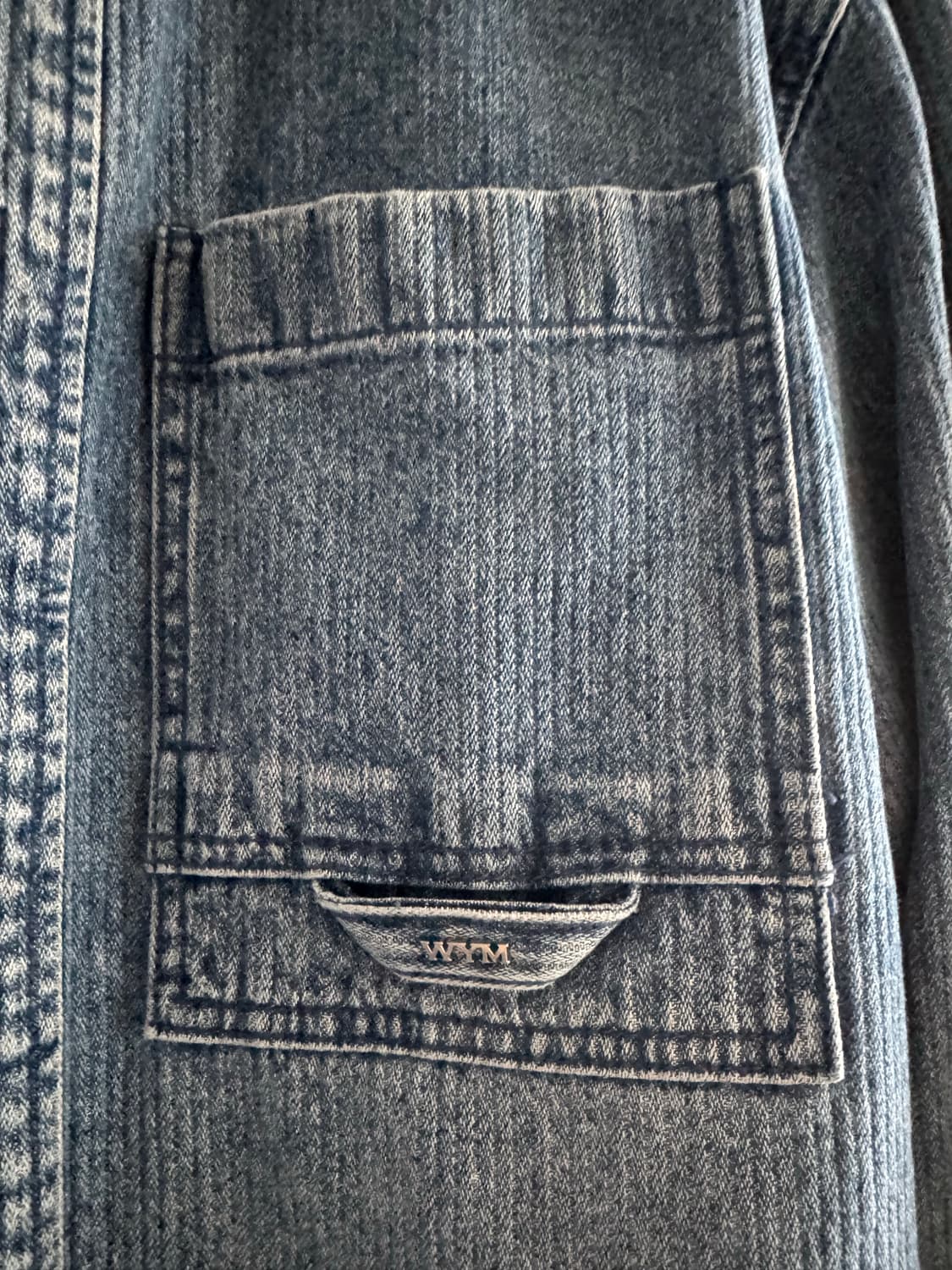 우영미 코듀로이 데님 백로고 셔츠 블루 - 25SS 상품이미지9