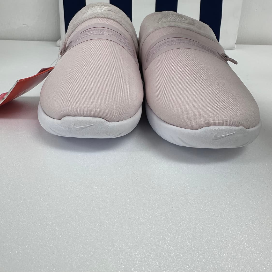 (새상품) 나이키 버로우 슬리퍼 베어리로즈 230 상품이미지5