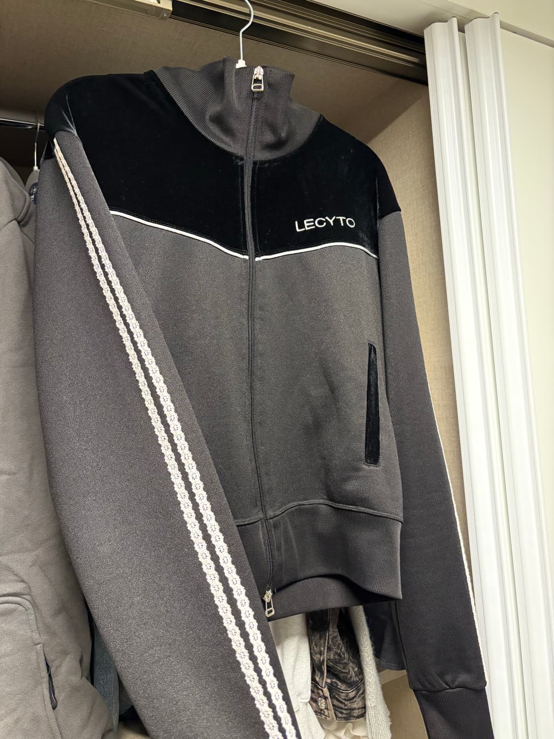 lecyto Piping Line Track Zip Up Jacket 상품이미지2