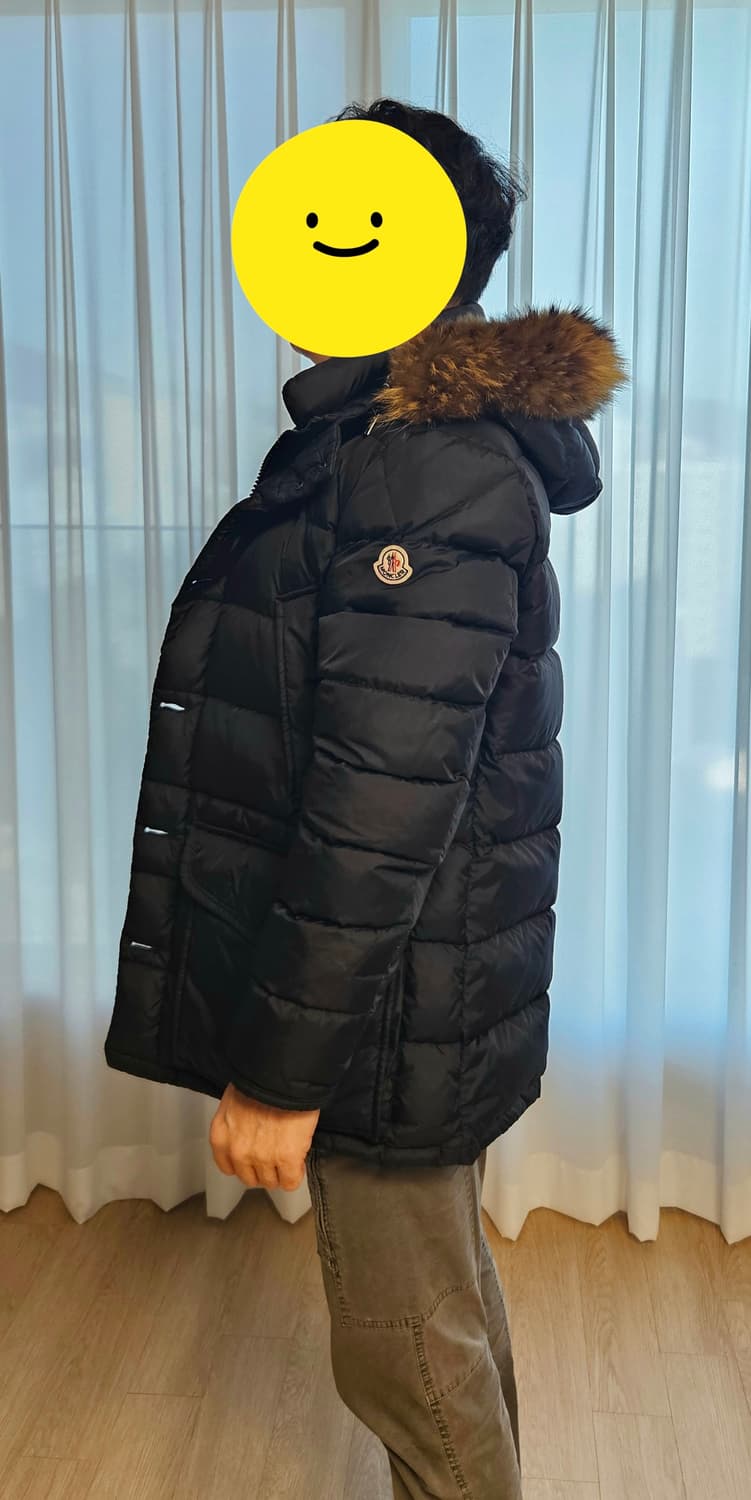 (정품)몽클레어 클루니 블랙 2사이즈(95~100) 상태 최상급 상품이미지3