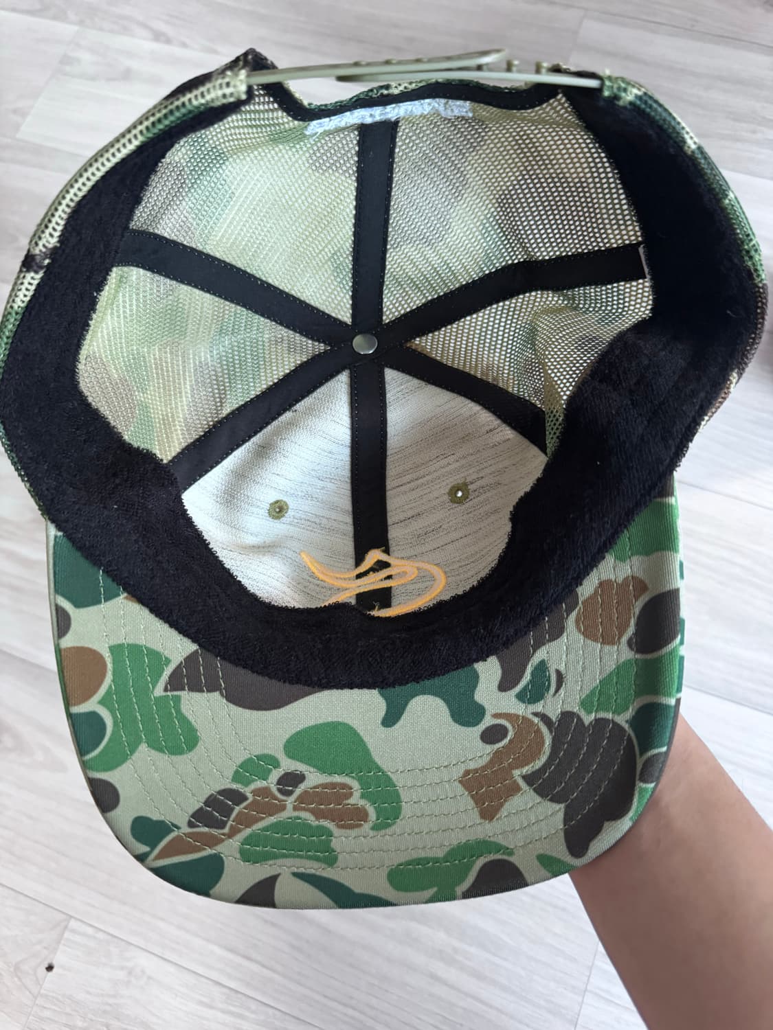 슈프림 25fw 카모 트러커캡 상품이미지2