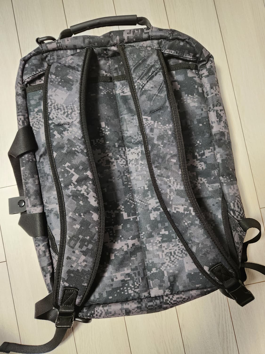 샘소나이트 레드 3웨이 백팩

백팩이나 서류가방이나 크로스백(줄없음ㅜㅜ) 상품이미지5