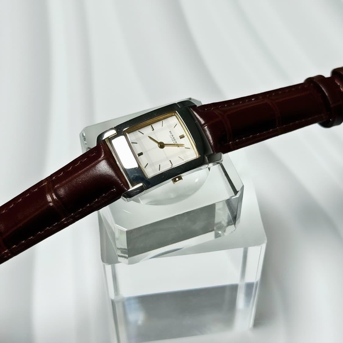 빈티지 Burberry 버버리 런던 빈티지 시그니처 체크 탱크 워치 상품이미지6