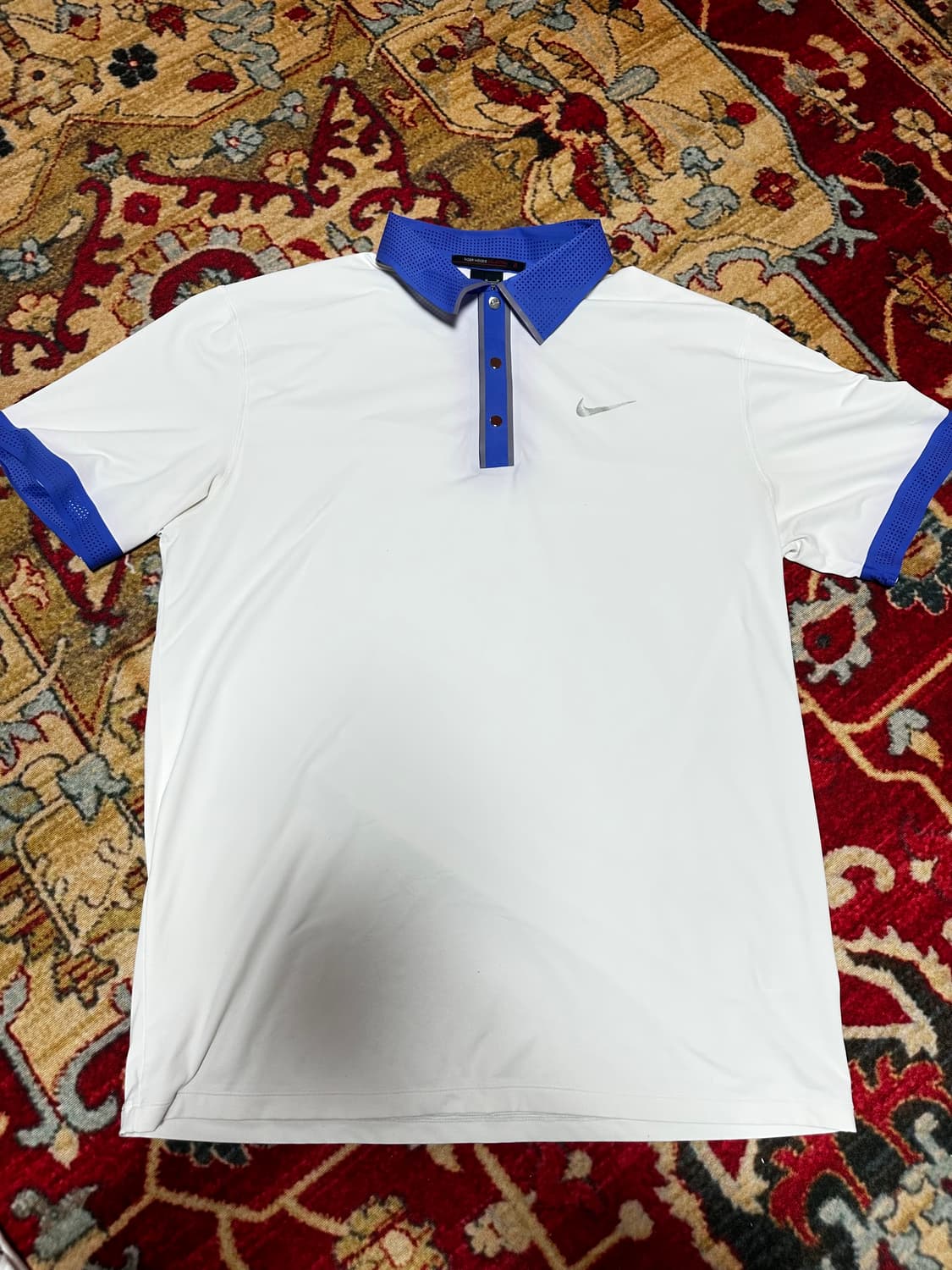 나이키 골프 타이거 우즈 카라 반팔 티셔츠 상품이미지1