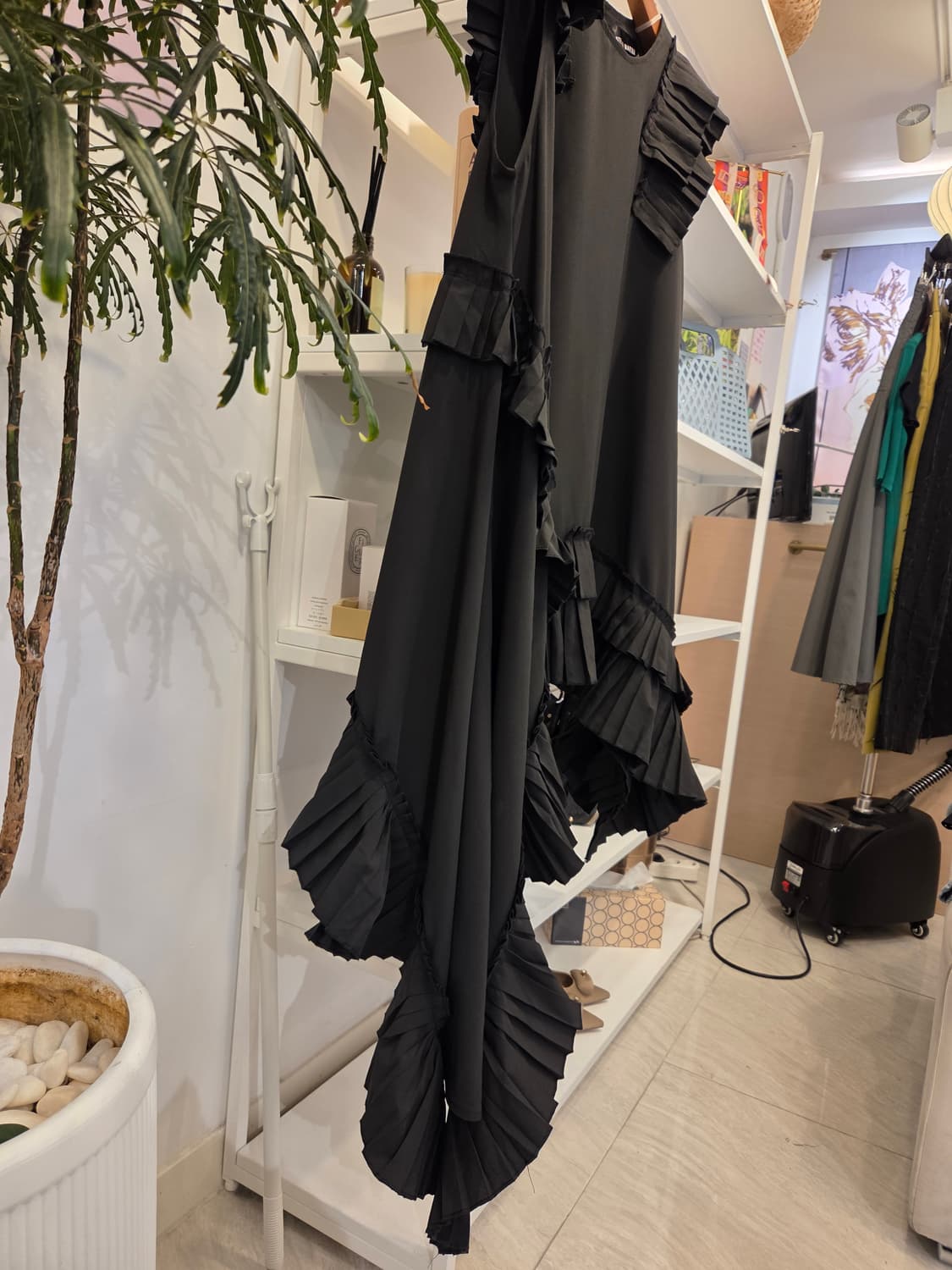 스텔라마리나  러플 주름 민소매 블라우스 상품이미지7