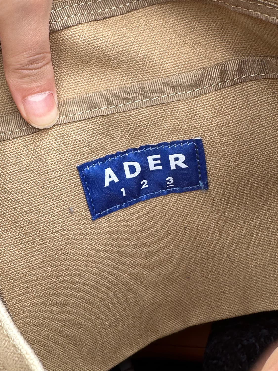 아더에러 메종키츠네 토트백 베이지 상품이미지8