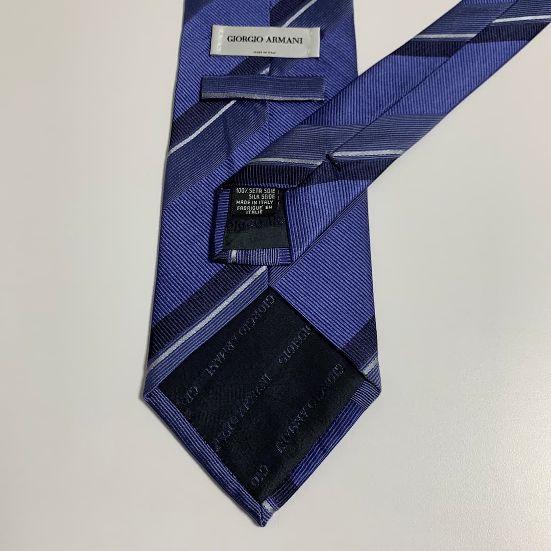 조르지오 아르마니(AMRMANI) 레지멘탈 클래식 정장룩 명품넥타이 A+ 상품이미지6