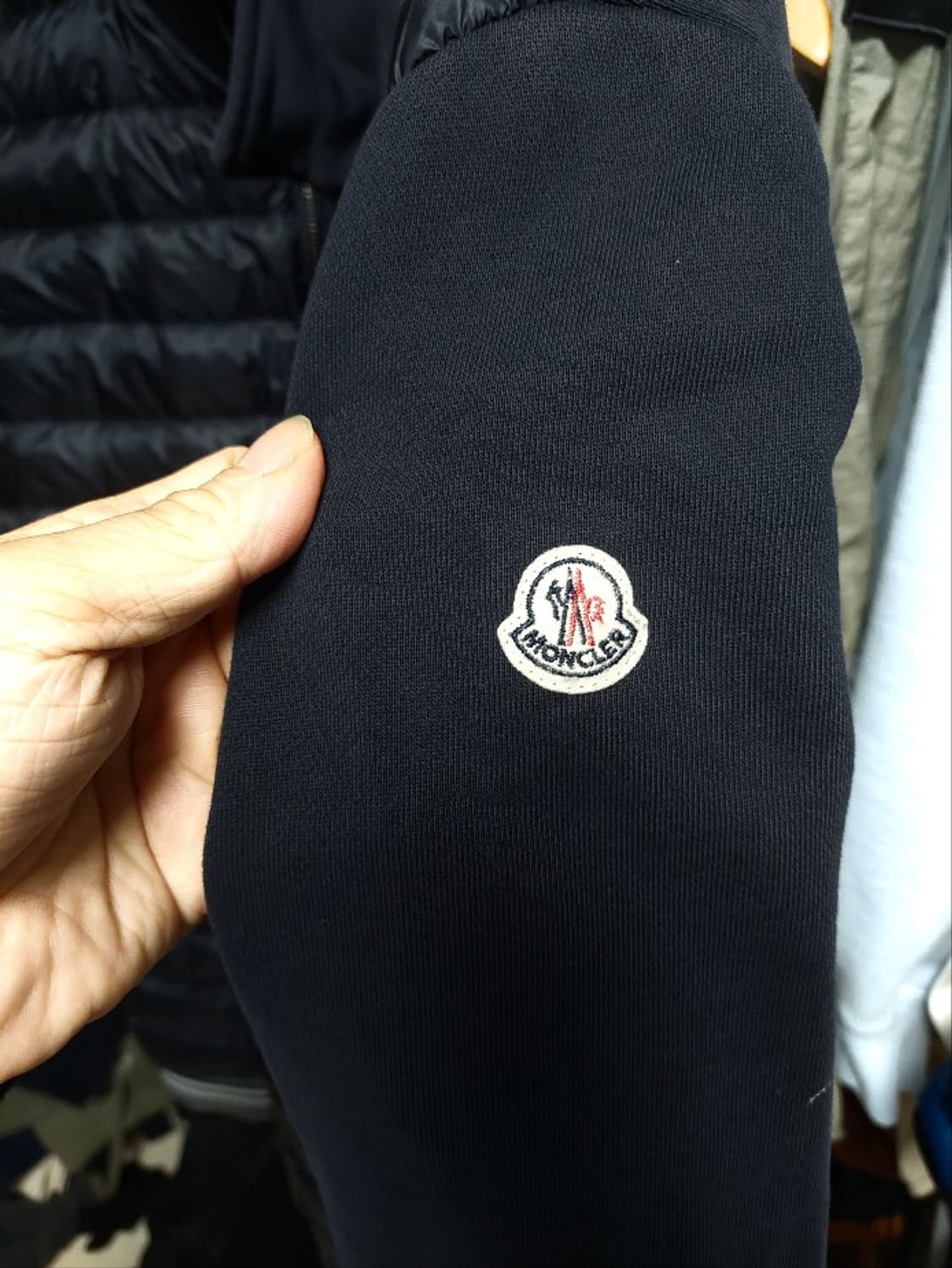 몽클레어 네이비 니트 패딩 점퍼 상품이미지7