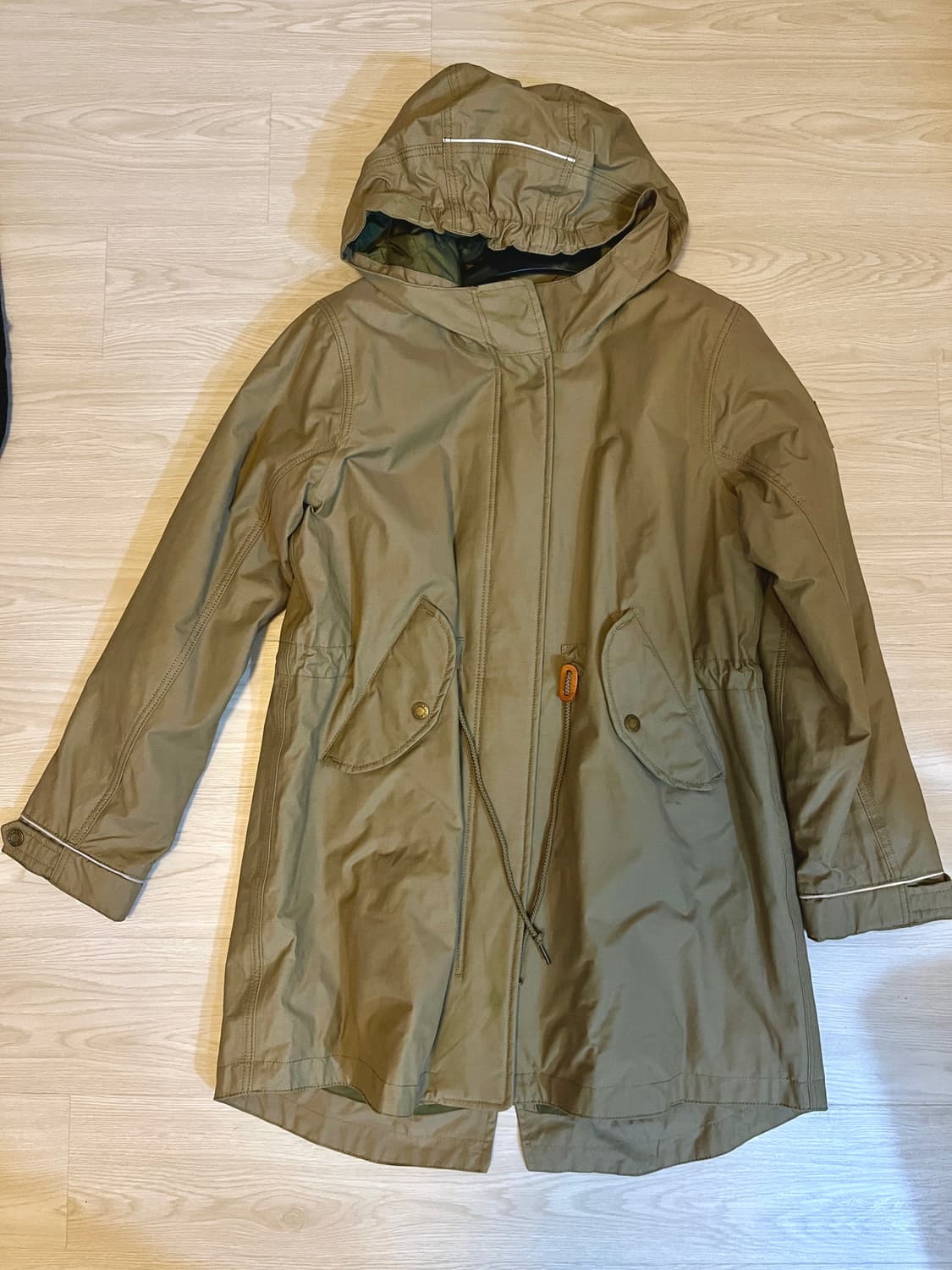 Aigle 아이글 여성 외투 상품이미지1