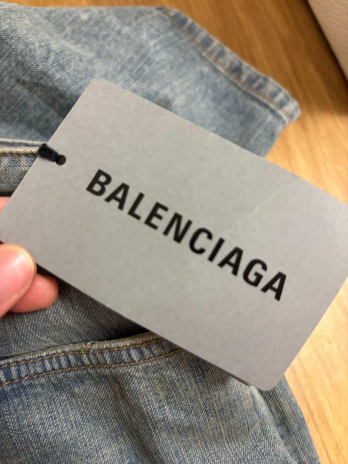 발렌시아가 배기 팬츠 연청 S(Winter 23 시즌 / 새제품) 상품이미지4