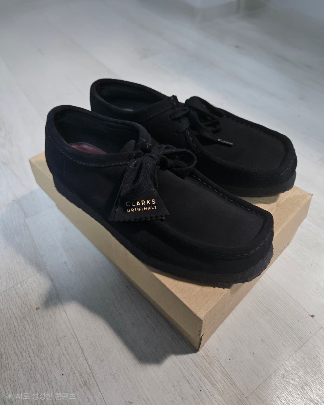 클락스 왈라비 블랙 스웨이드 UK8 (265mm) 상품이미지1