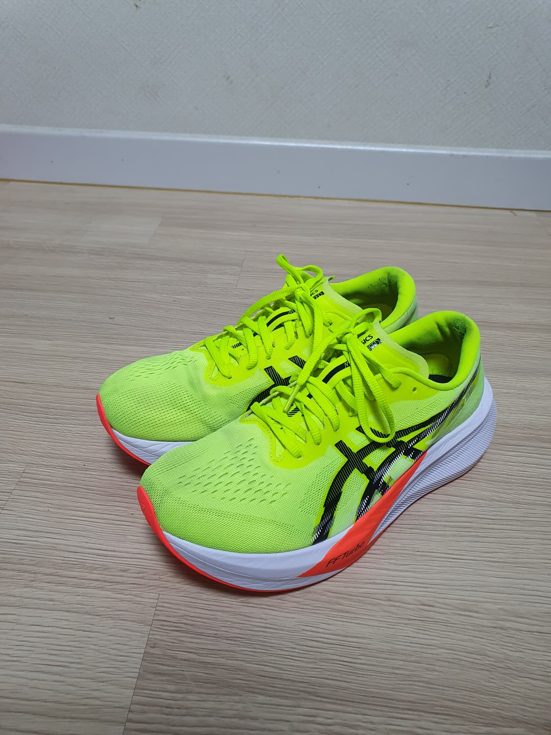 아식스 매직 스피드4 런닝화 270 상품이미지4