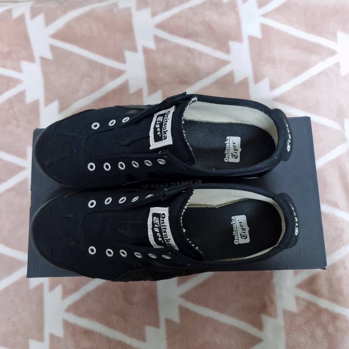 [245] 오니츠카 타이거 멕시코 66 슬립 온 블랙 상품이미지2