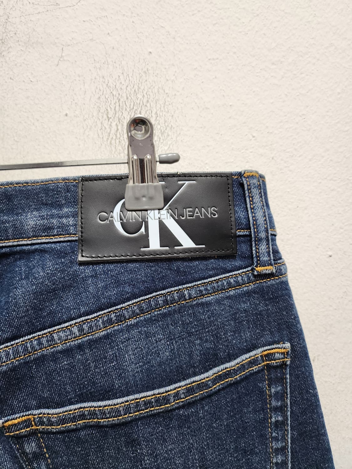 캘빈클라인 레귤러핏 스테레이트핏 데님  상품이미지3