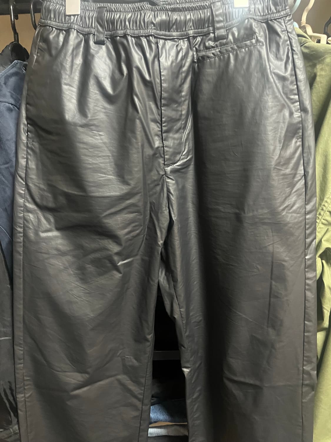 46) curated parade rest trouser coated 상품이미지3