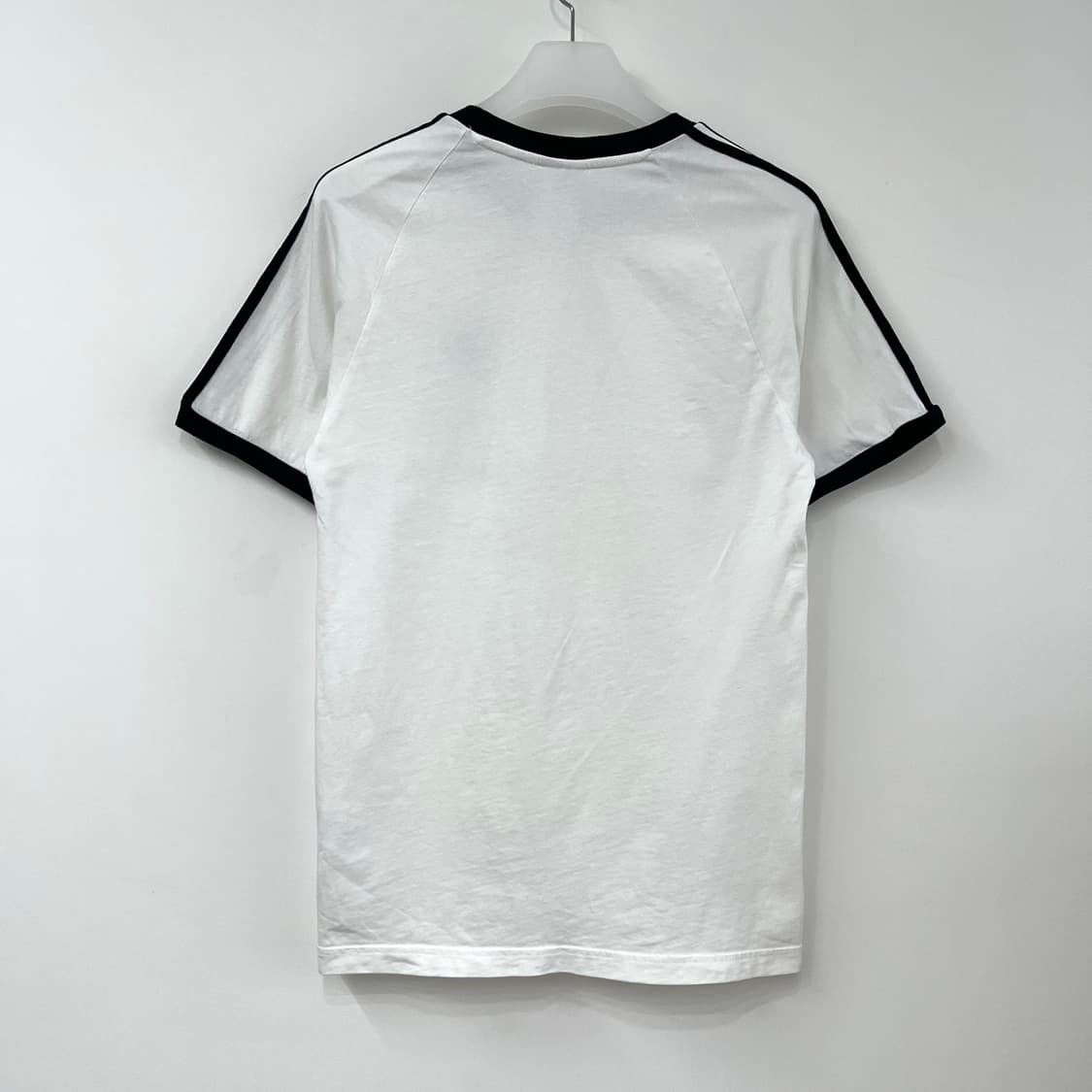 아디다스 화이트 블랙 링거 반팔 티셔츠 상품이미지3