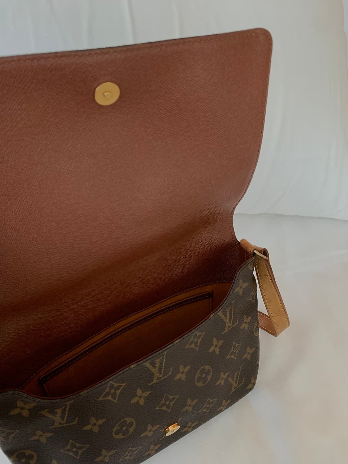 루이비통 뮤젯탱고 숄더백 상품이미지10