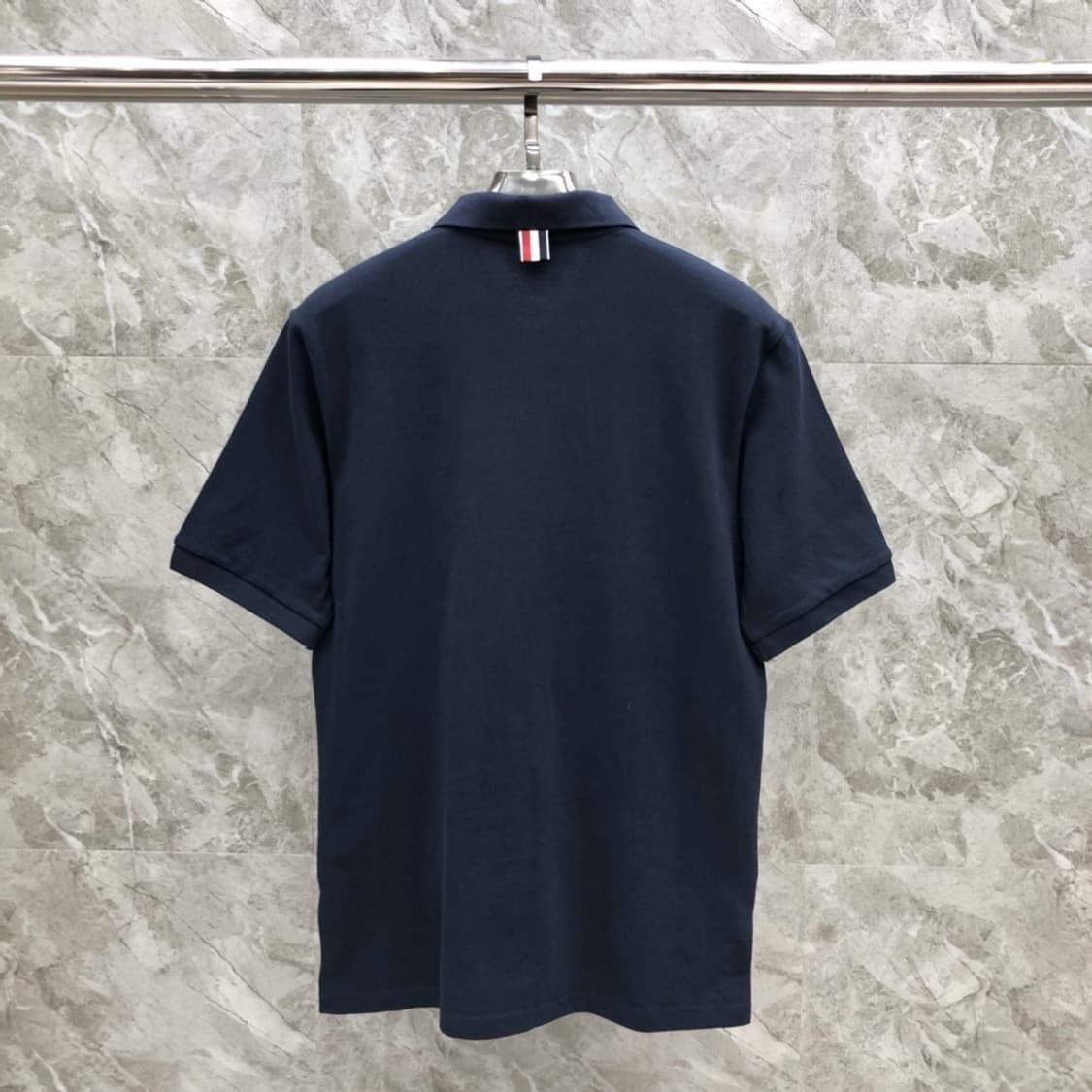 톰 브라운 카라반팔 상품이미지2