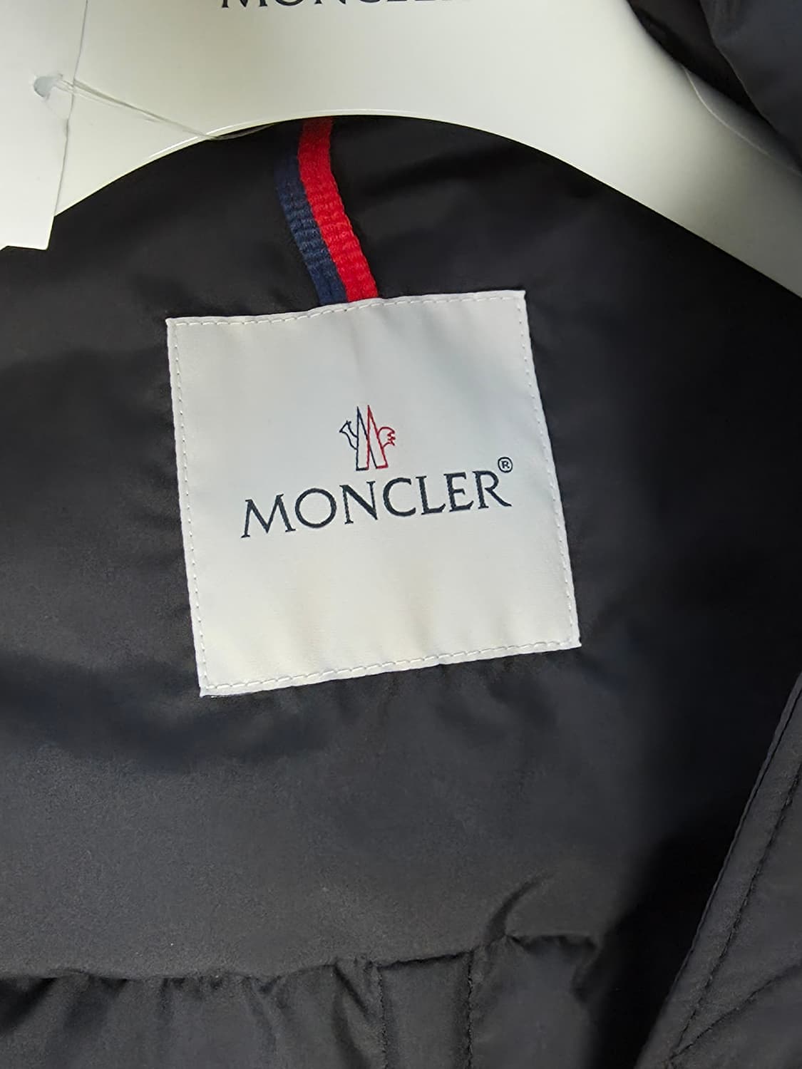 몽클레어 아브데로스 Abderos 패딩 새상품 상품이미지7