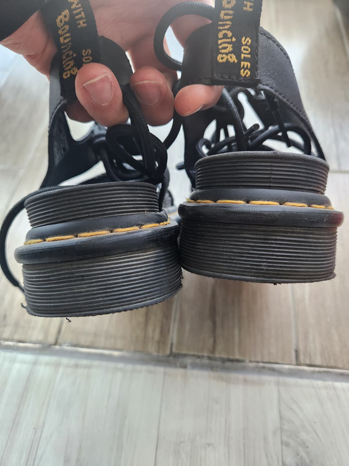 닥터마틴 나틸라 샌들 (230)(한소희샌들) 상품이미지7