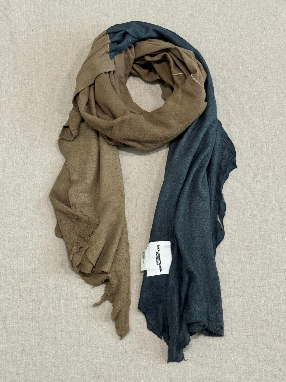 솔로이스트 17aw 디어스킨 머플러 상품이미지7