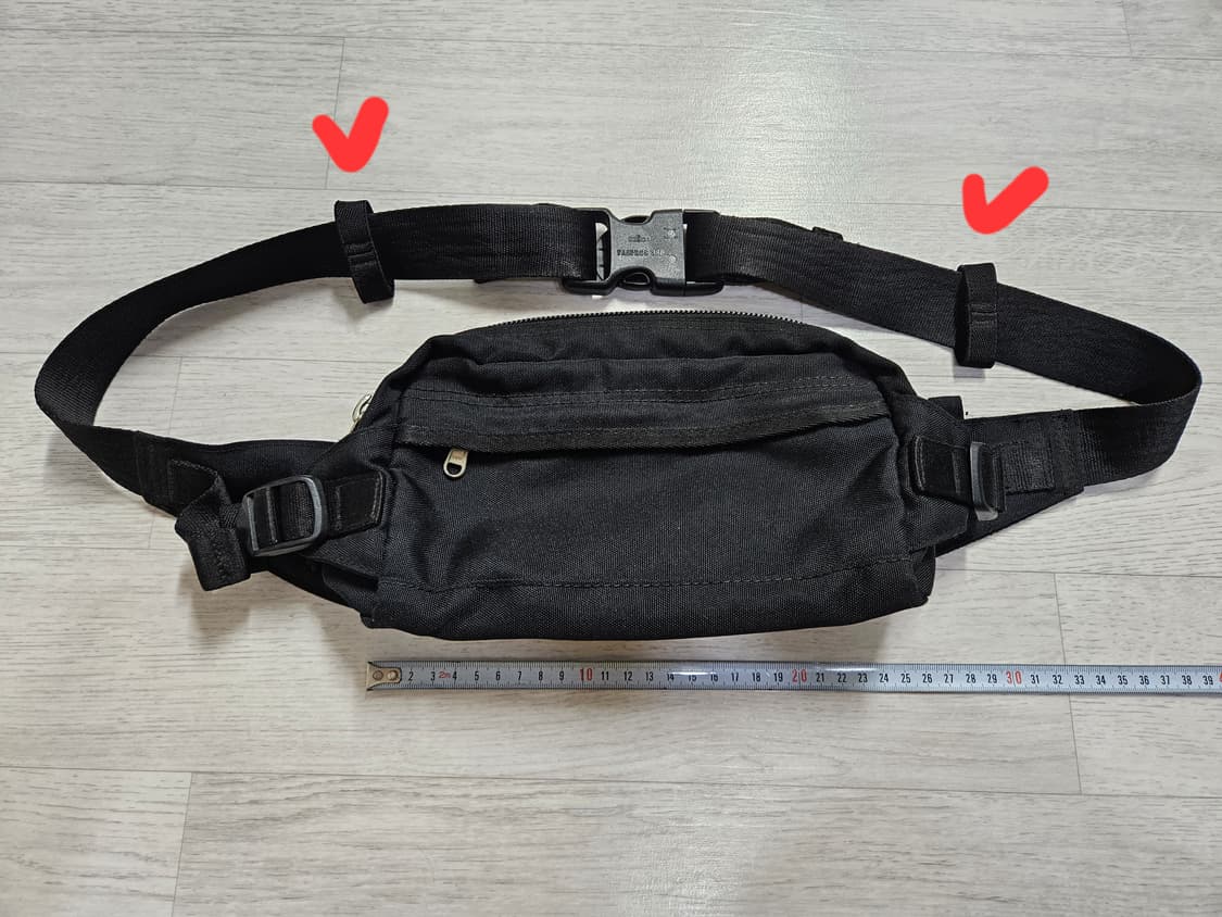 유니클로 벨트백 상품이미지8