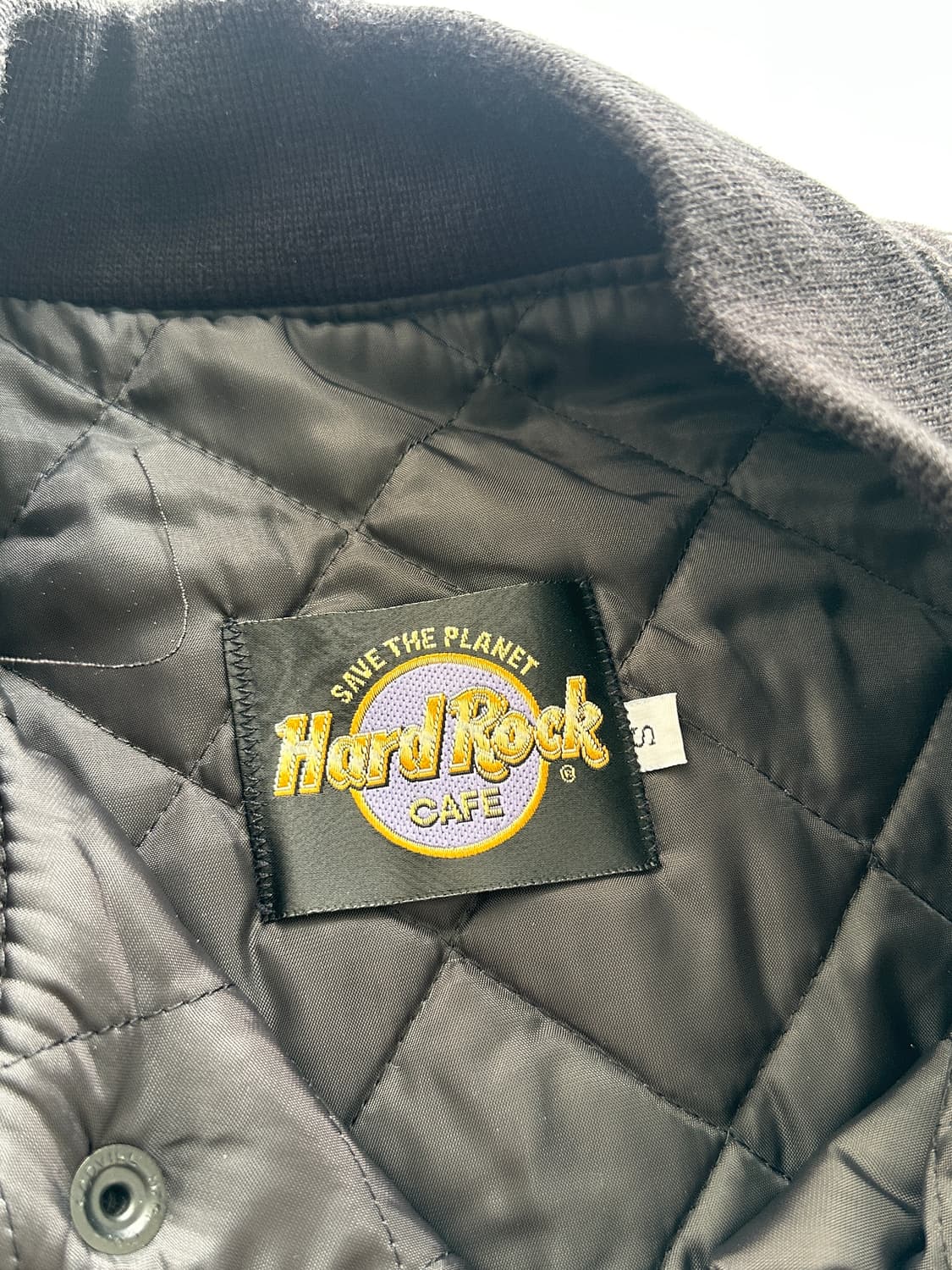 90s 하드락 카페 Hard Rock Cafe 레더 바시티 스타디움 자켓 상품이미지5