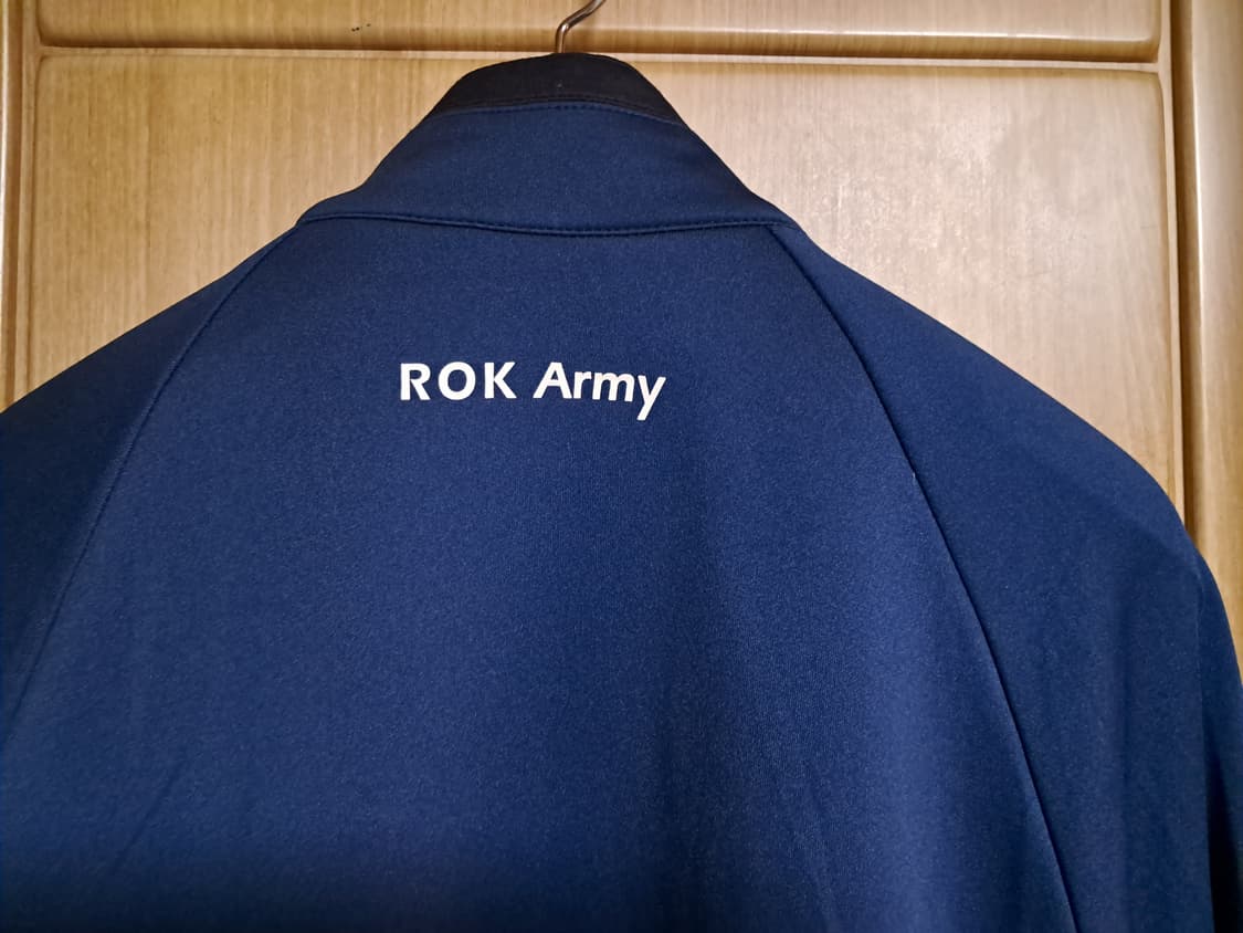 ROKA 트랙탑 남성M 상품이미지4