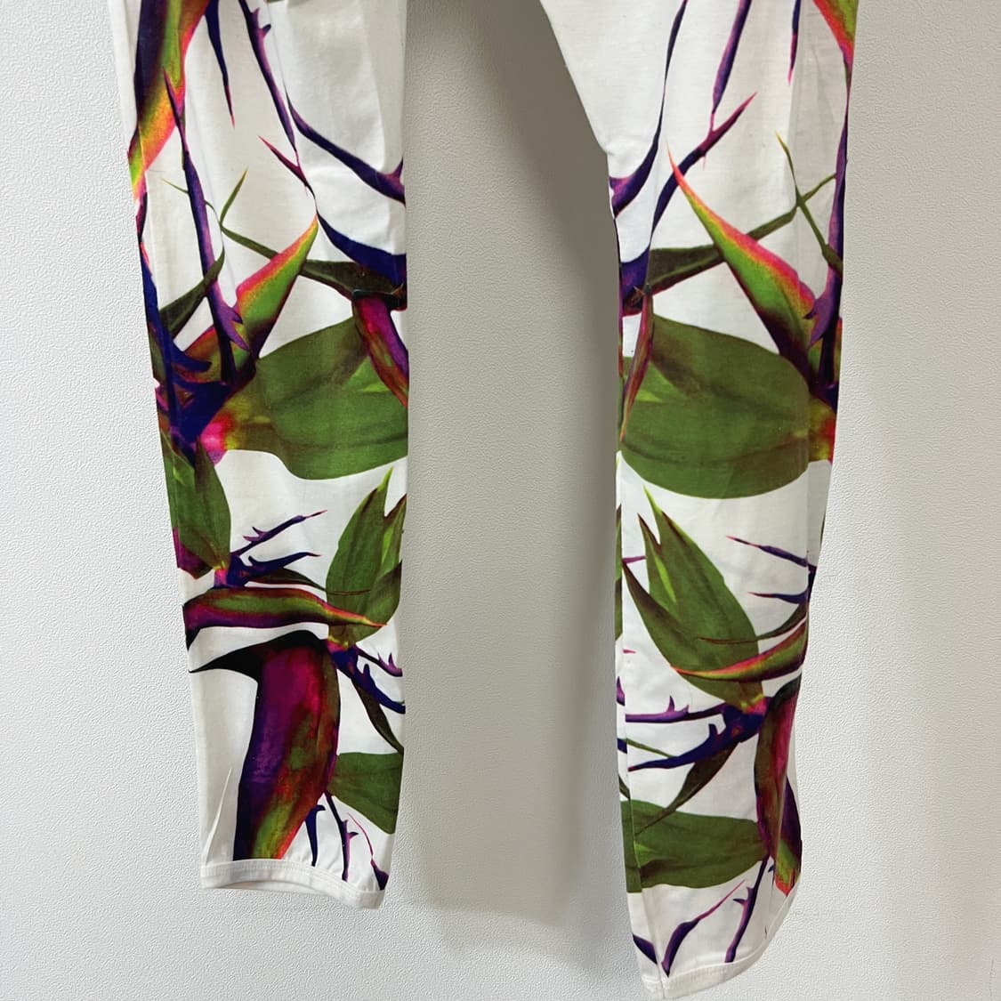 지방시 12SS 파라다이스 레깅스 화이트 상품이미지5