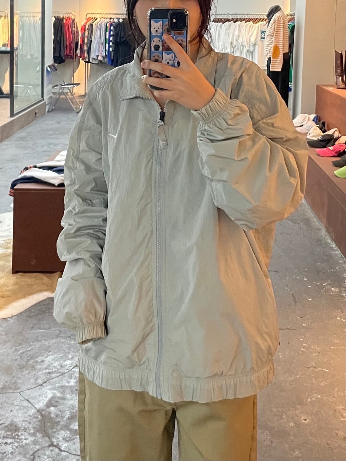 나이키 라이트그레이 바람막이 H220 상품이미지1
