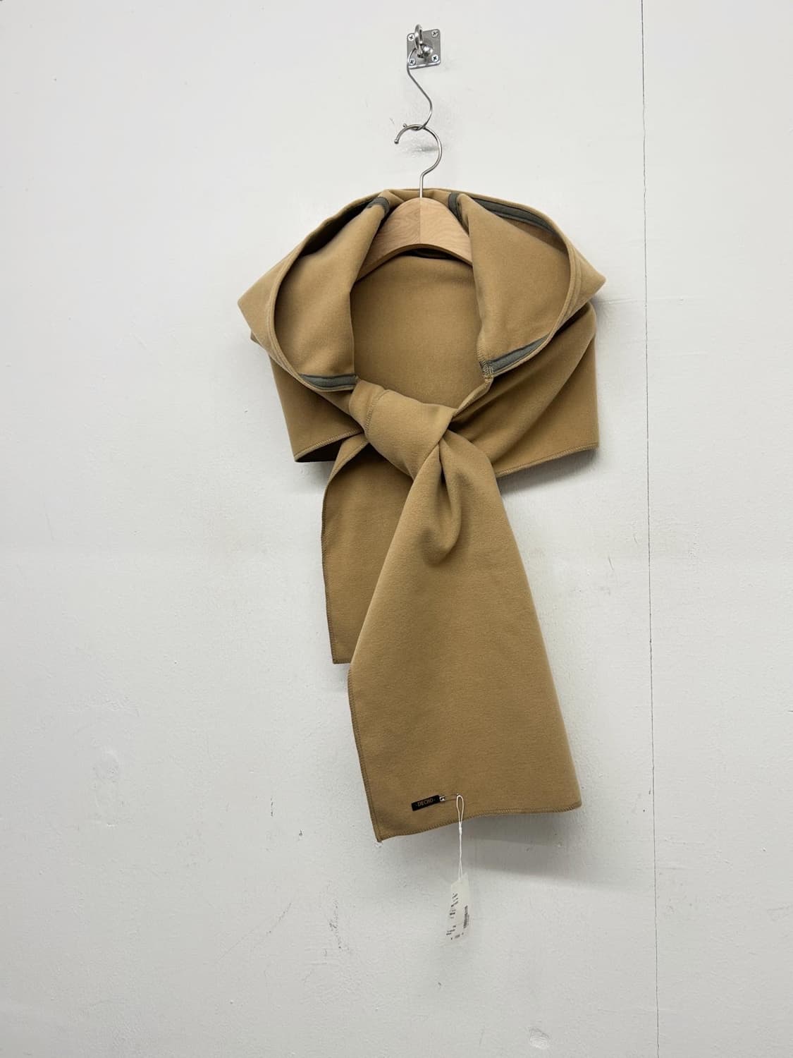 DECHO 데쵸 후드 머플러 캐멜 상품이미지1