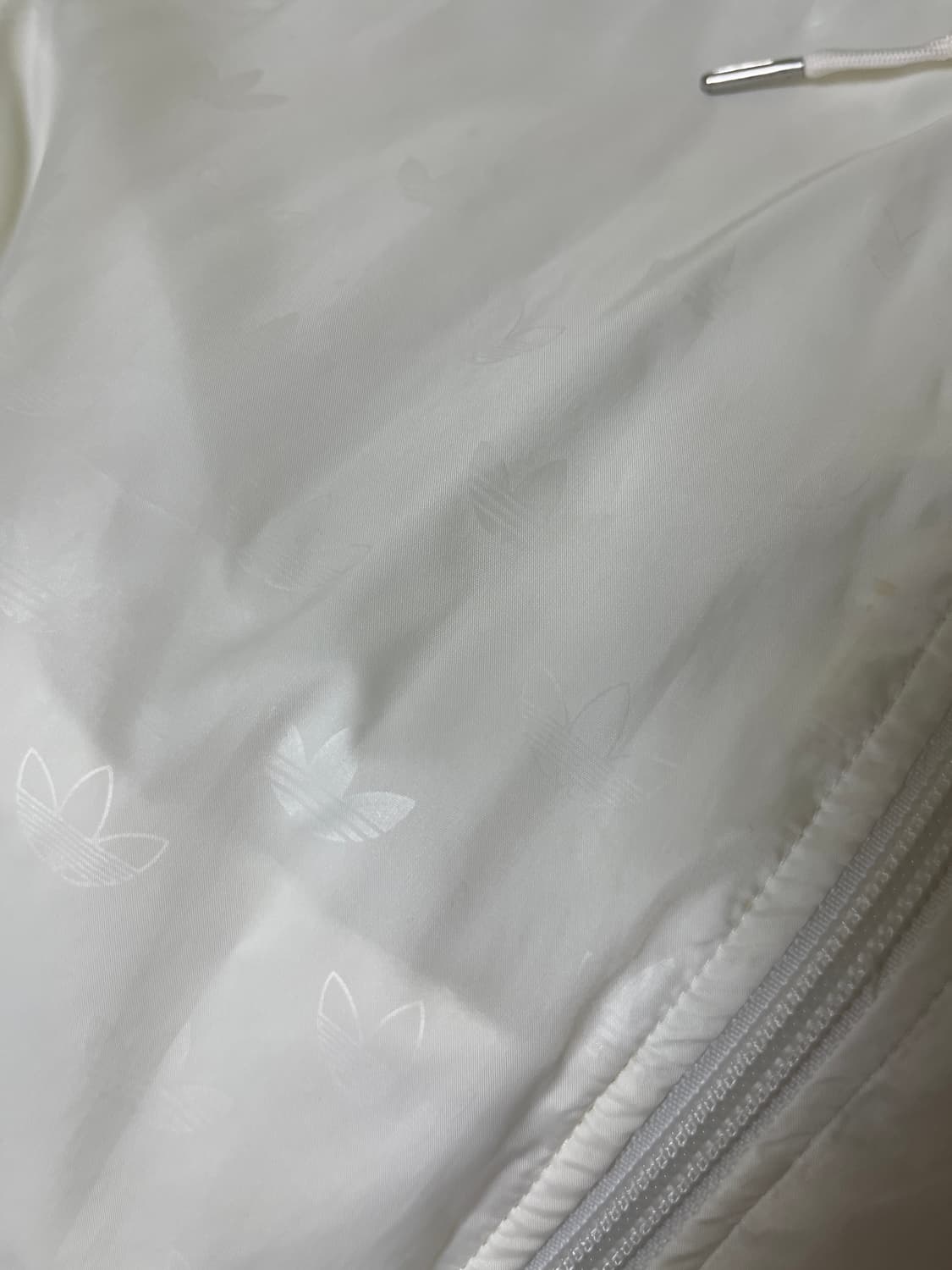 아디다스 카고색 져지 상품이미지2