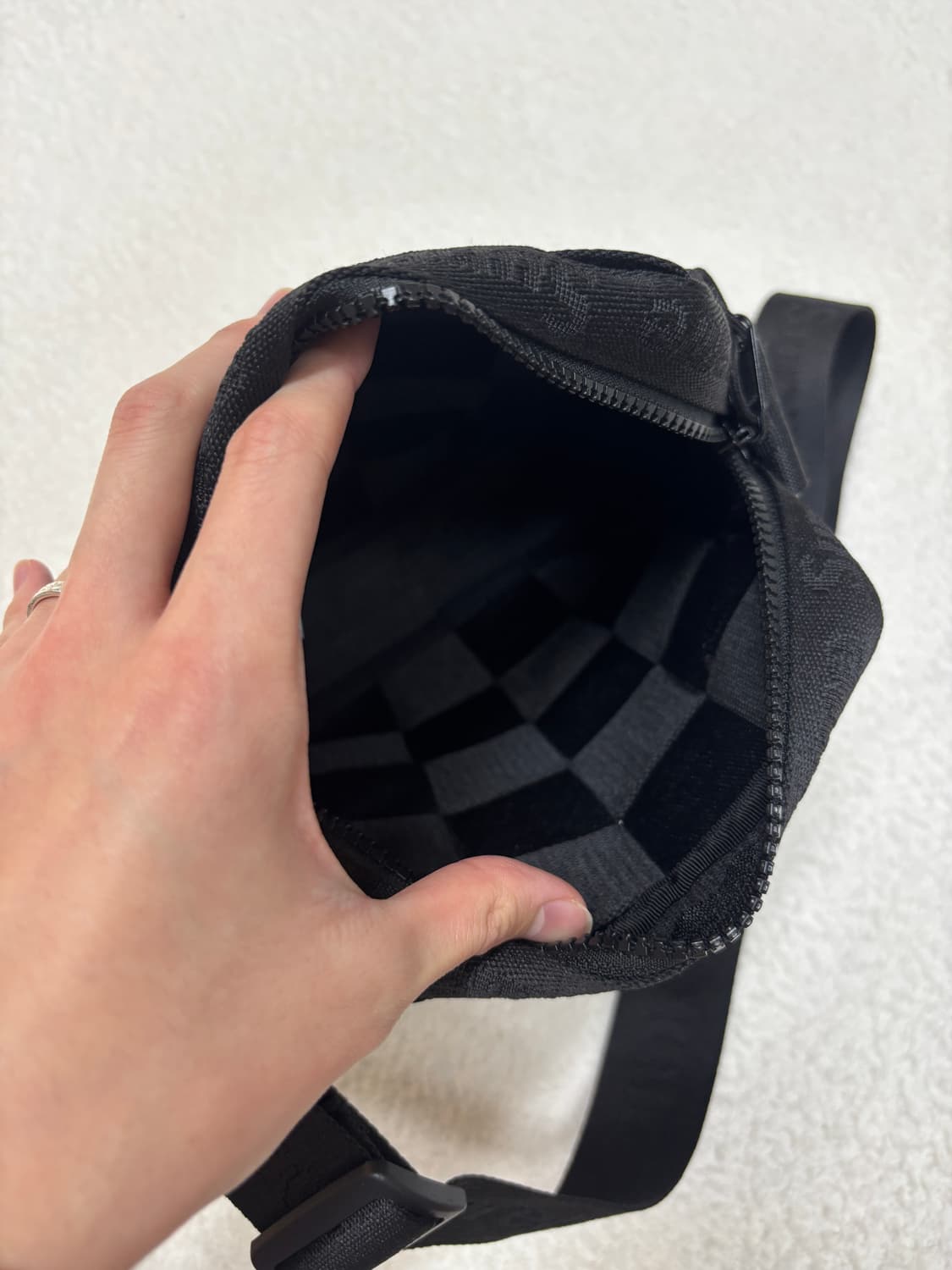 슈프림 크로스백 (새상품) 상품이미지4