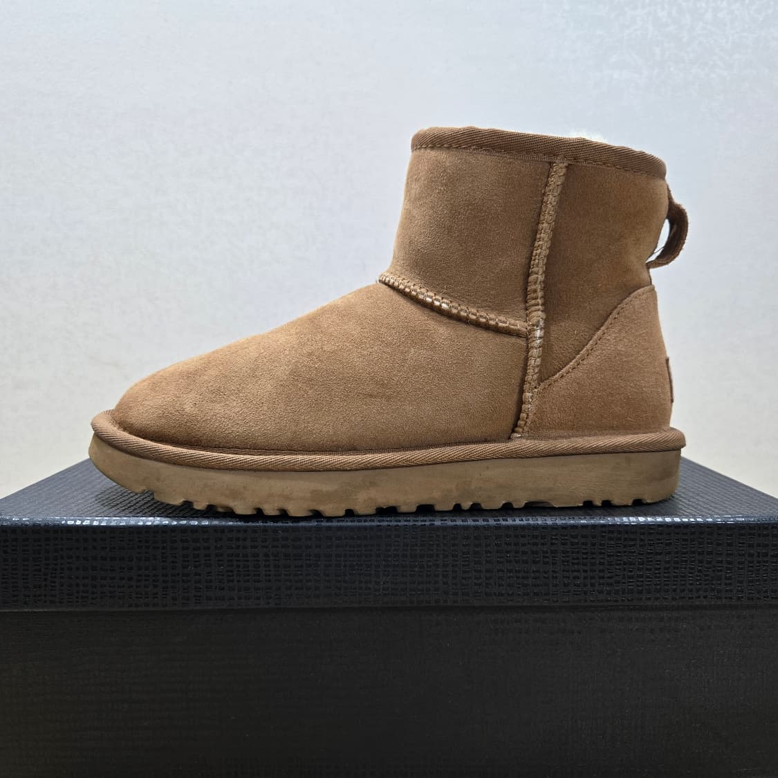 230 어그 UGG 클래식 미니 체스트넛 상품이미지3