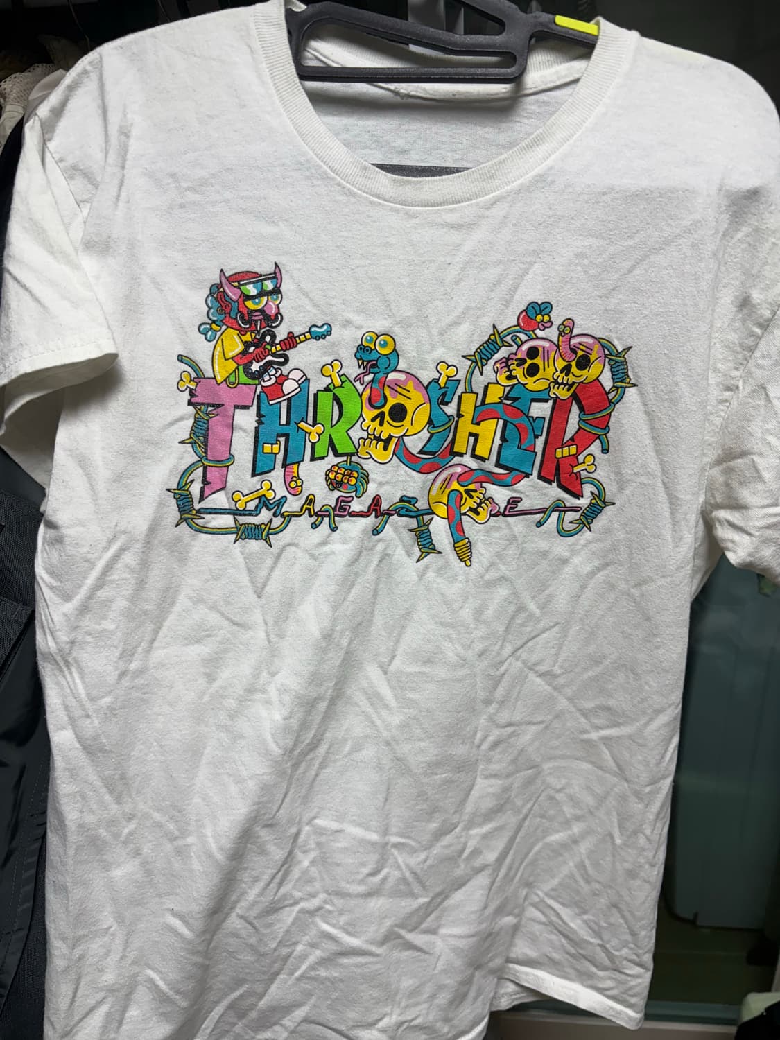 트래셔 컬러스컬 반팔티 상품이미지1