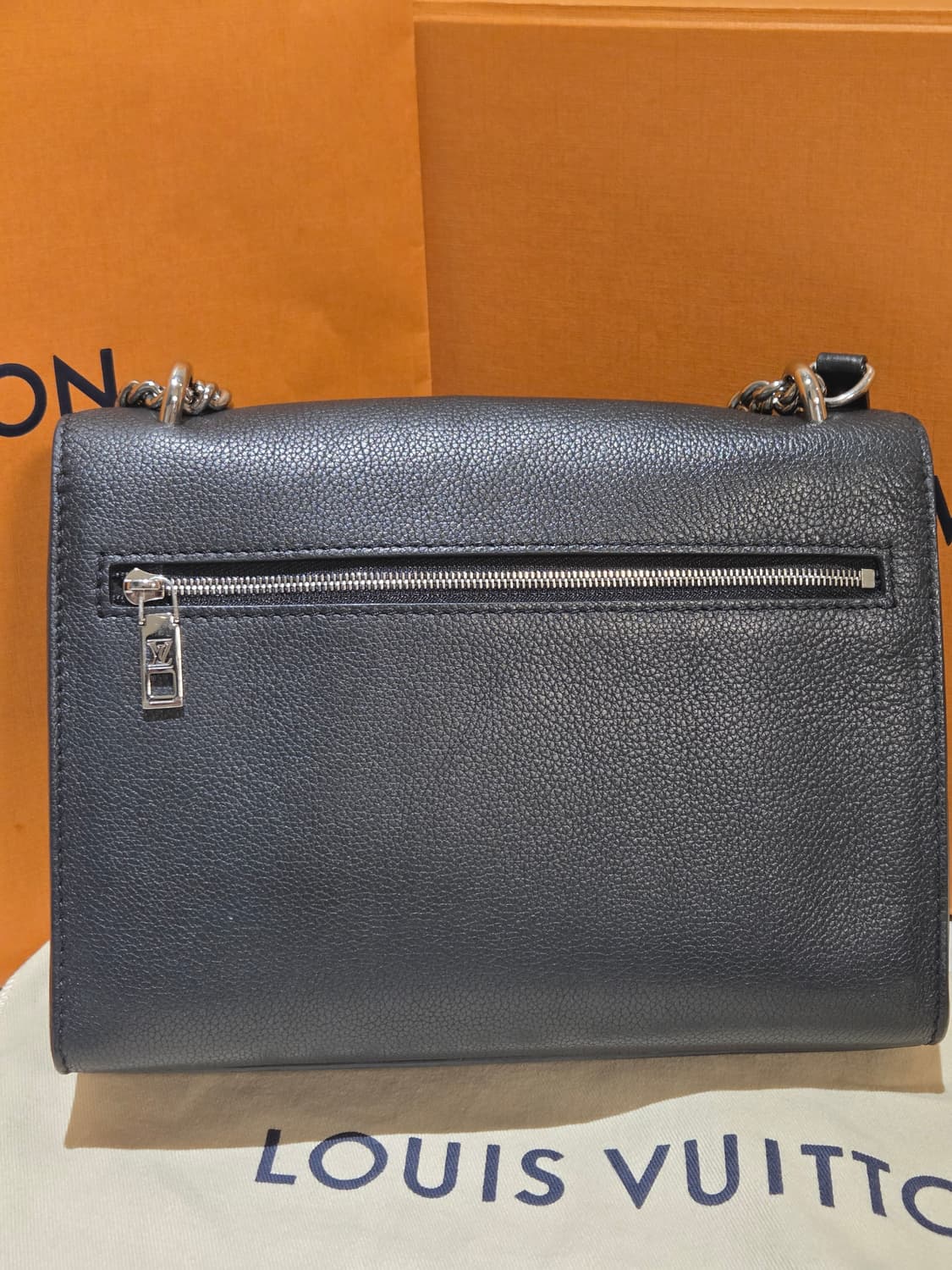 루이비통 마이락미 BB 카프스킨 체인백 상품이미지5