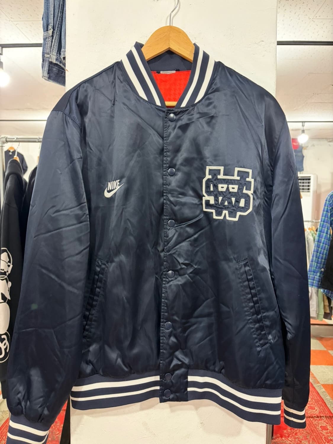 나이키 바시티자켓 상품이미지1