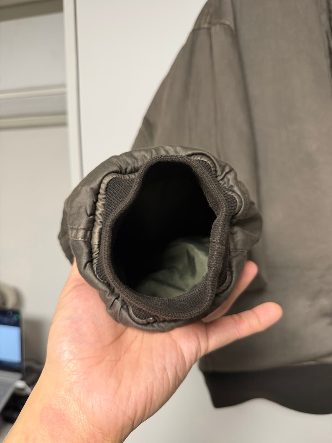 폴리테루 / 1.2v 유즈드ma-1 / 4 상품이미지8