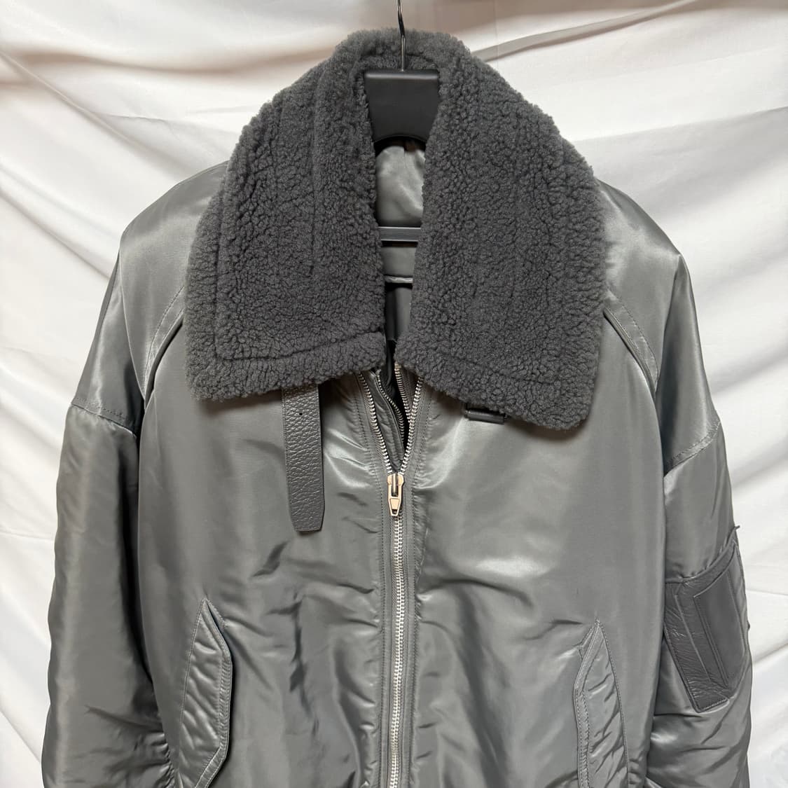 [S+급/46] 준지 무스탕 마원 항공점퍼 자켓 그레이 상품이미지2